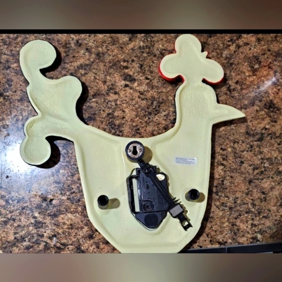 Vintage Rooster Wall Clock Decor for Wall Display Non working - Picture 2 of 2